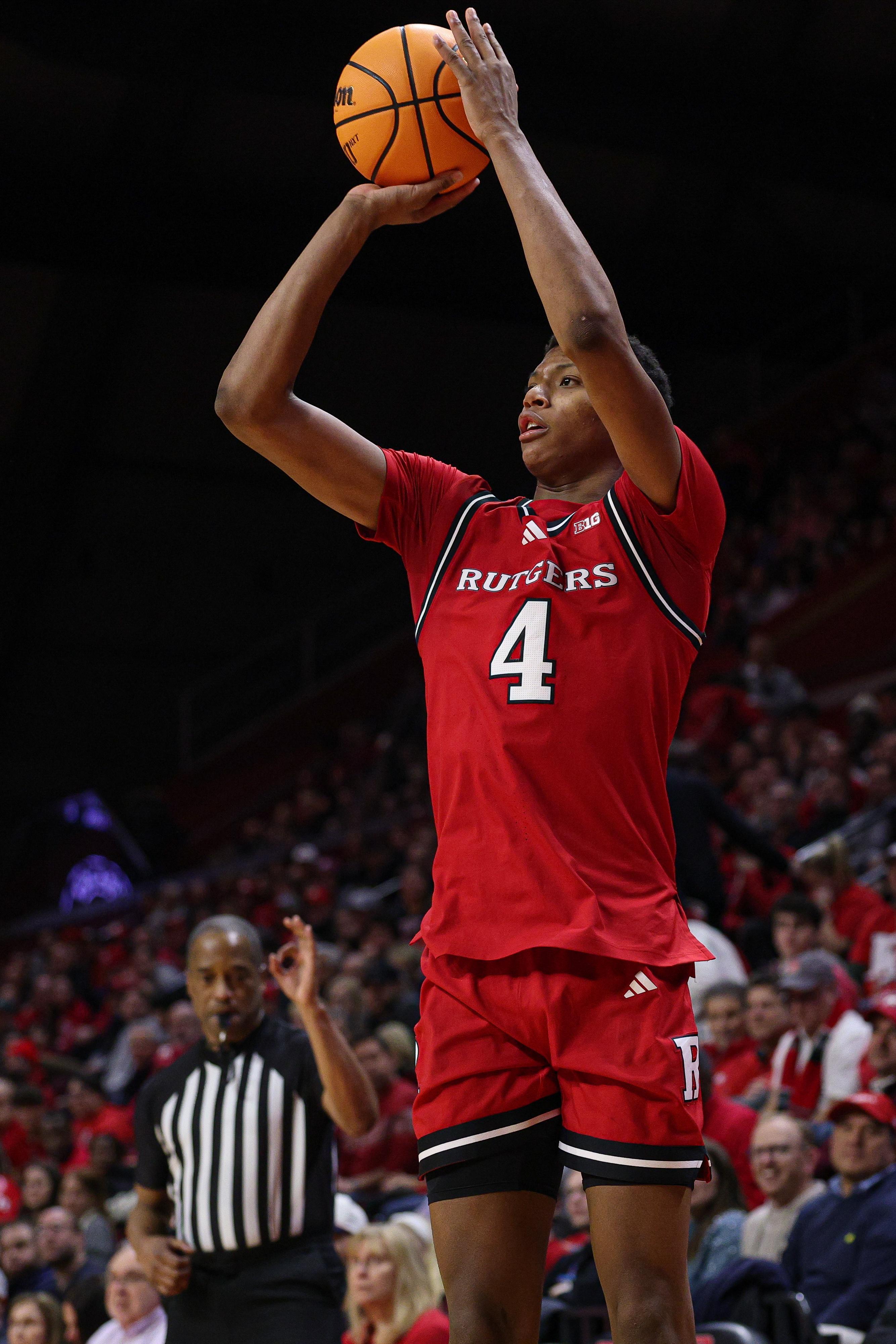 名记：一些对手球队认为奇才有可能向上交易到4号签 甚至是3号签