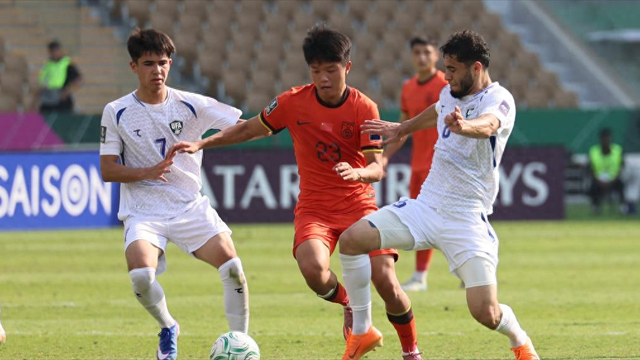 九游娱乐官网-大反转！上港失而复得，王燊超接班人来了，国足王牌新星正式加盟|杨希|上海海港|U23|中超|U23亚洲杯_新浪体育_新浪新闻